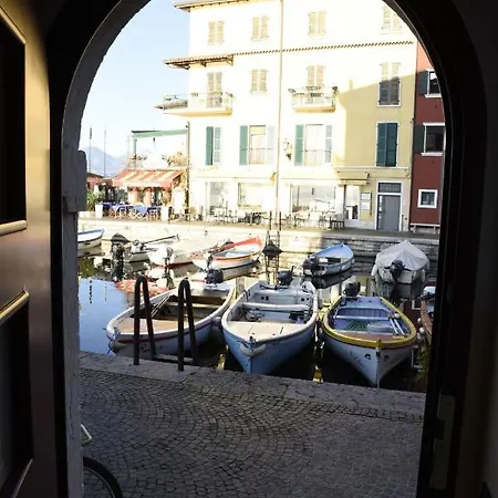 Apartment L'angolo Sul Porto