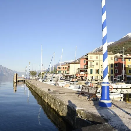 L'angolo Sul Porto * Brenzone sul Garda