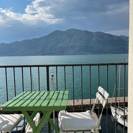 L'angolo Sul Porto Brenzone sul Garda